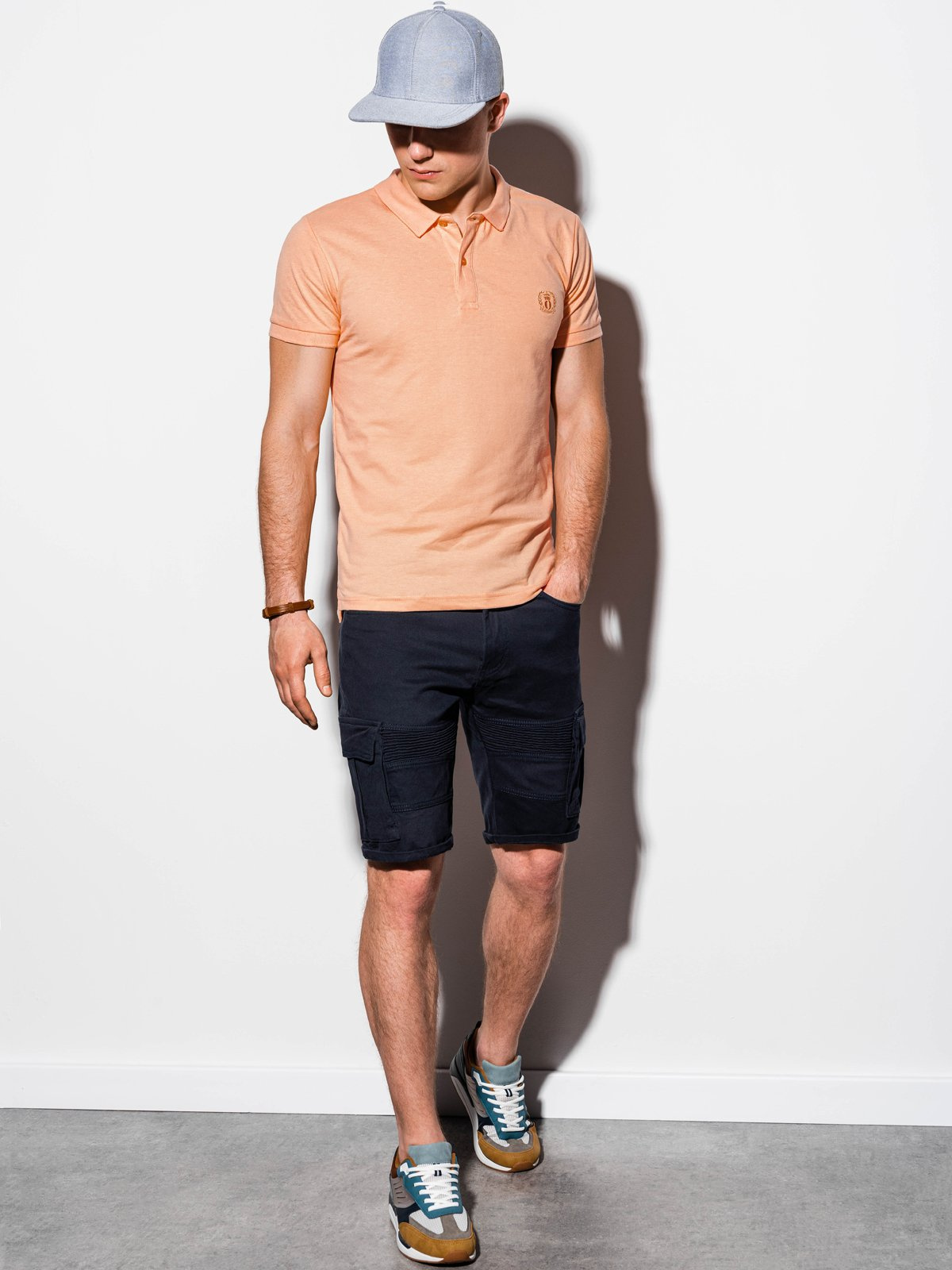 Peach shorts mens on sale outfit