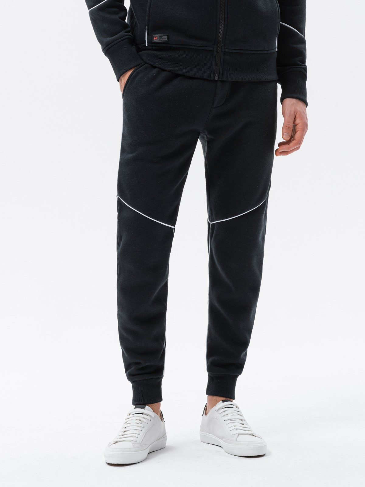 Nike hoodie and discount pants set men's