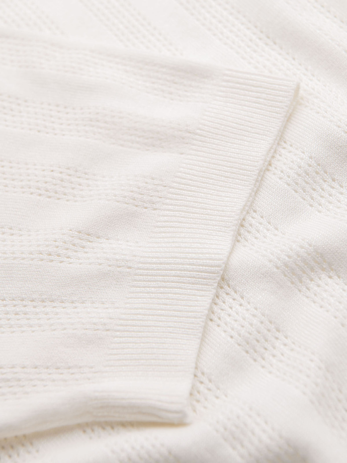 Pánsky ažurový sveter s okrúhlym výstrihom a krátkymi rukávmi - biely V1 OM-TSCT-0251