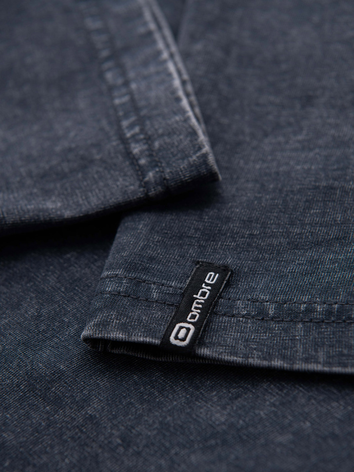 Men's t-shirt with wash effect and buttons at neckline - navy blue V2 OM-TSWT-0150