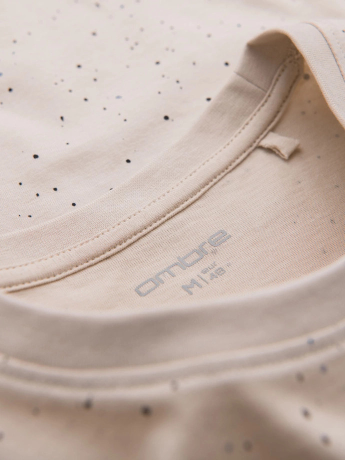 Pánske bavlnené tričko s potlačou a okrúhlym výstrihom - béžové V2 OM-TSFP-0186