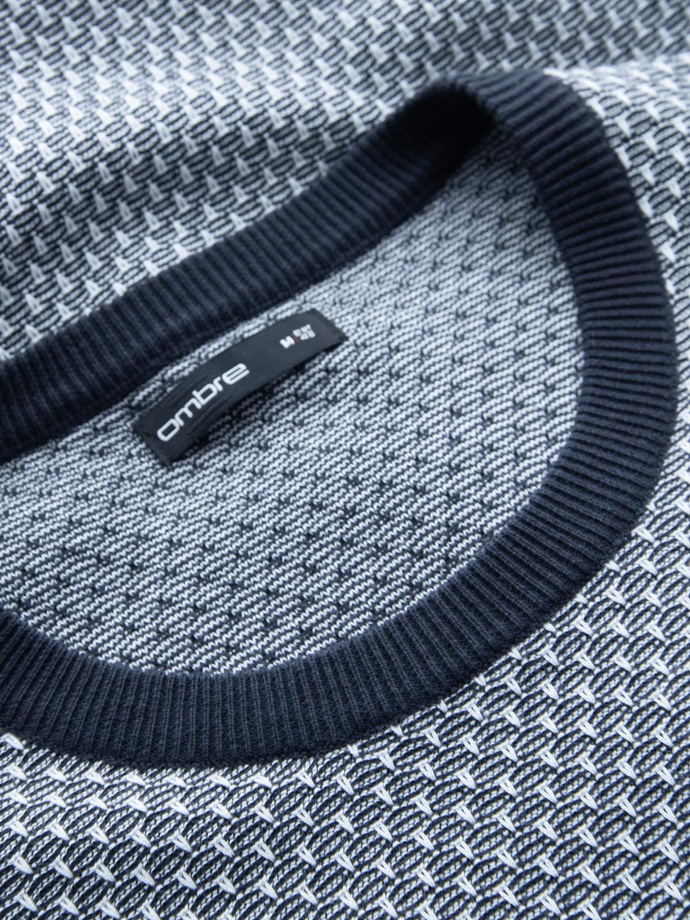 Vyriškas megztas RELAXED FIT raštuotas džemperis - tamsiai mėlynas V1 OM-SWSW-0111