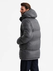 Jachetă puffer lungă pentru bărbați cu buzunare cu fermoar - grafit V1 OM-JALJ-0186