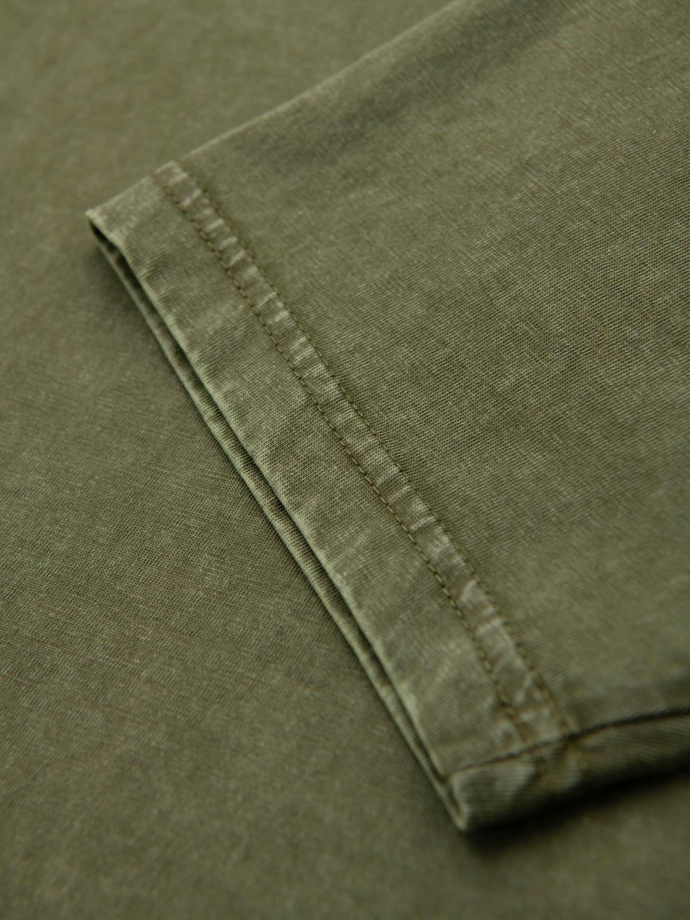 Men's t-shirt with wash effect and buttons at neckline - olive V4 OM-TSWT-0150