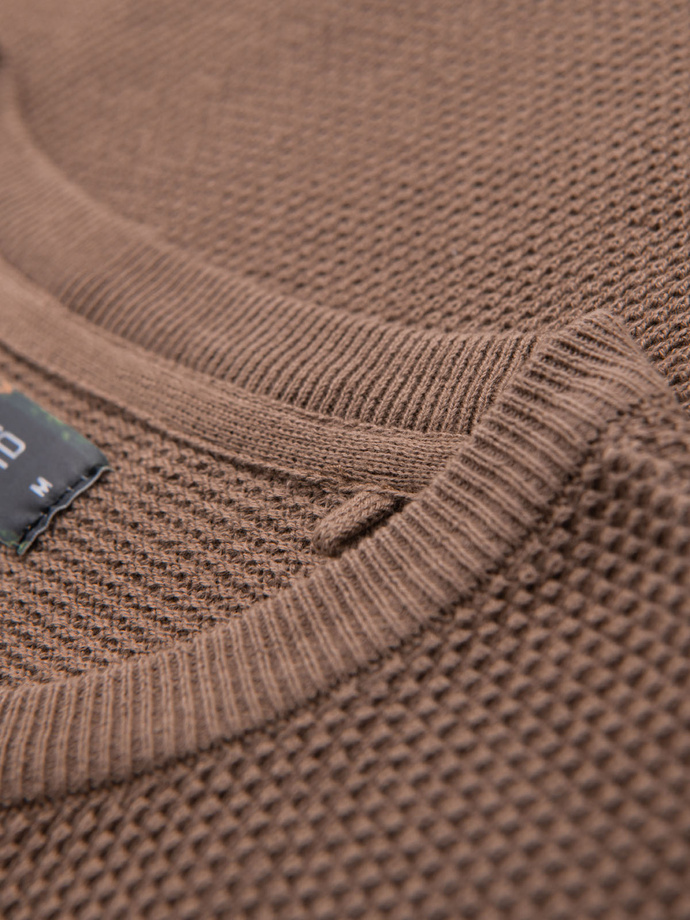 Men's fine-textured knit shirt - light brown V2 OM-TSCT-0244