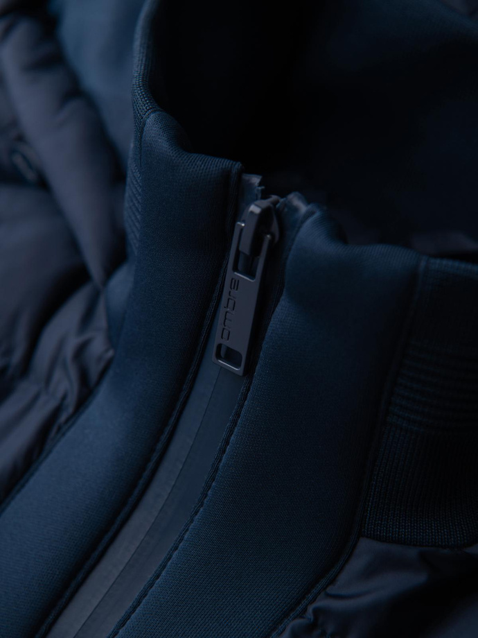 Prešívaná bunda bomber s kapucňou a pletenými rukávmi - tmavomodrá V2 OM-JALP-0298