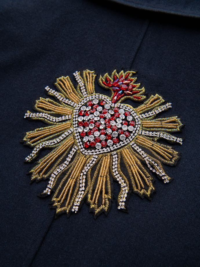 Pánsky dvojradový kabát s vlnou a ozdobnými aplikáciami - V1 námornícka modrá OM-COWC-0149