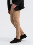 Pantaloni bărbătești REGULAR din stofă cu buzunare cargo - maro deschis V4 OM-PACG-0178