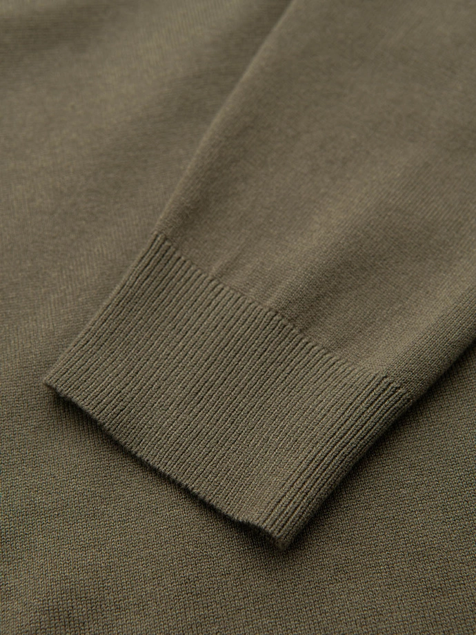 Men's sweater with viscose and spread neckline - olive V1 OM-SWZS-0124
