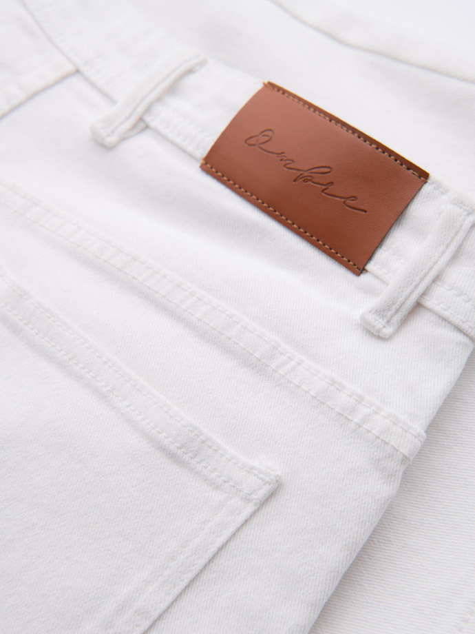 Vyriški klasikinio kirpimo džinsiniai šortai - balti V1 OM-SRDS-0171