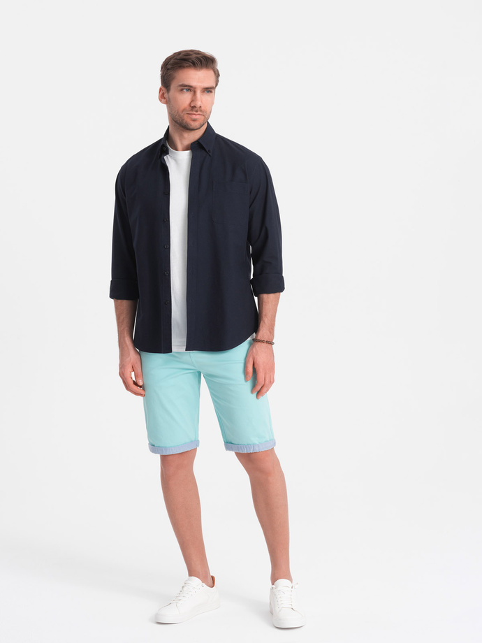 Men's chinos shorts with contrasting turn-up - turquoise V4 W421