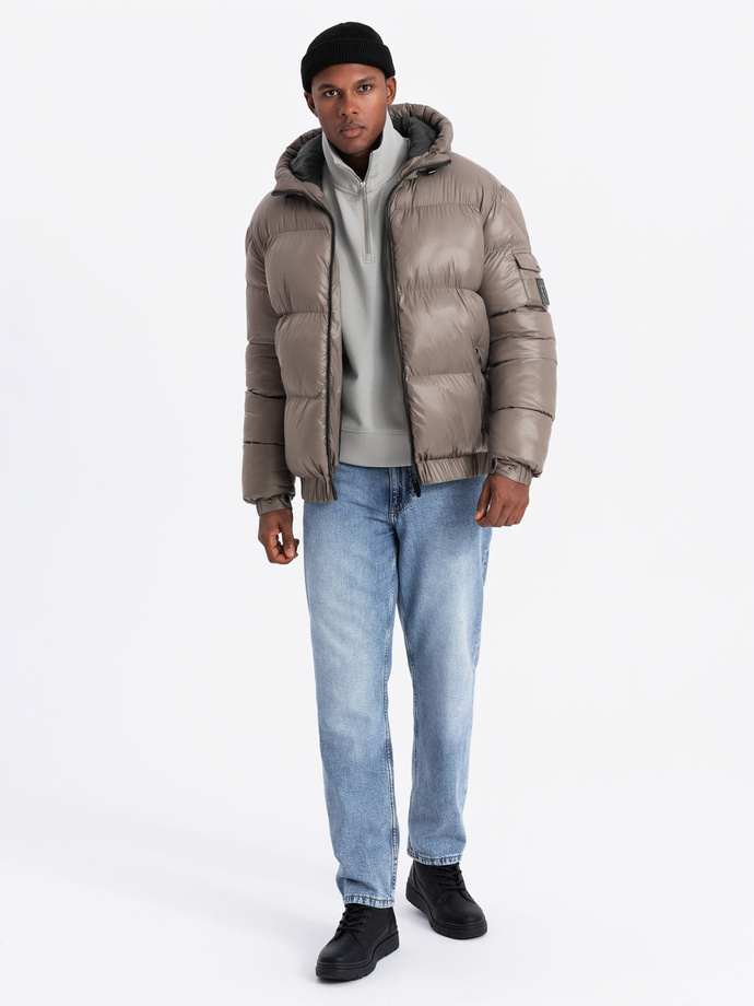 Šilta vyriška striukė su briaunuotais kraštais - tamsiai smėlio spalvos V3 OM-JAHP-0207