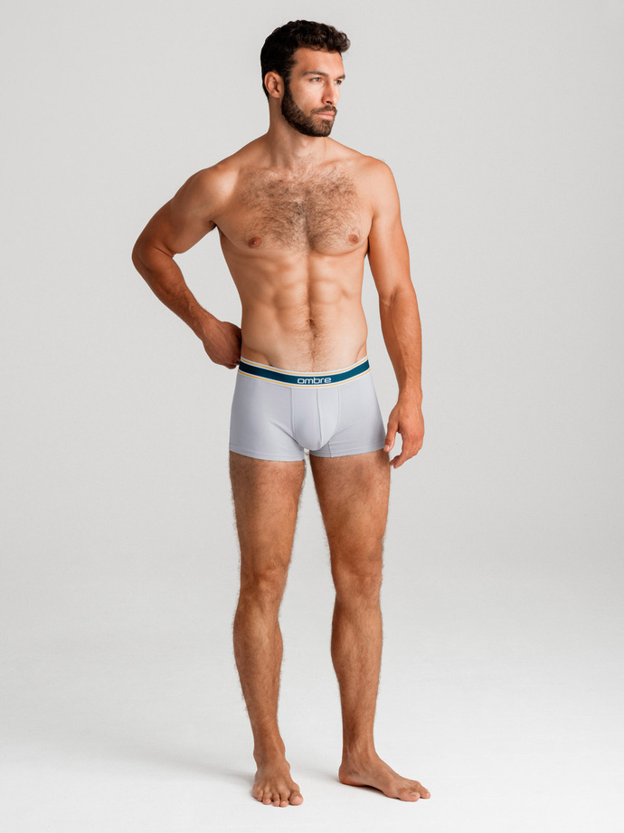 Klasikiniai prigludę vyriški bokseriai su dekoratyvine elastine juosta - 3 vnt. mišinys OM-UNBO-0110