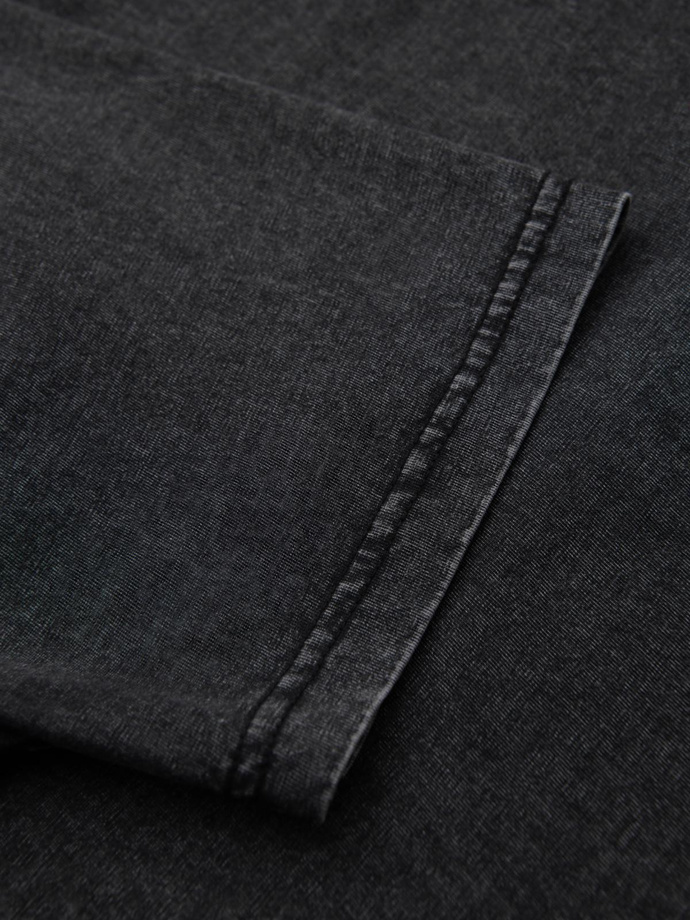 Tricou pentru bărbați cu efect de spălare și nasturi la decolteu - negru V1 OM-TSWT-0150