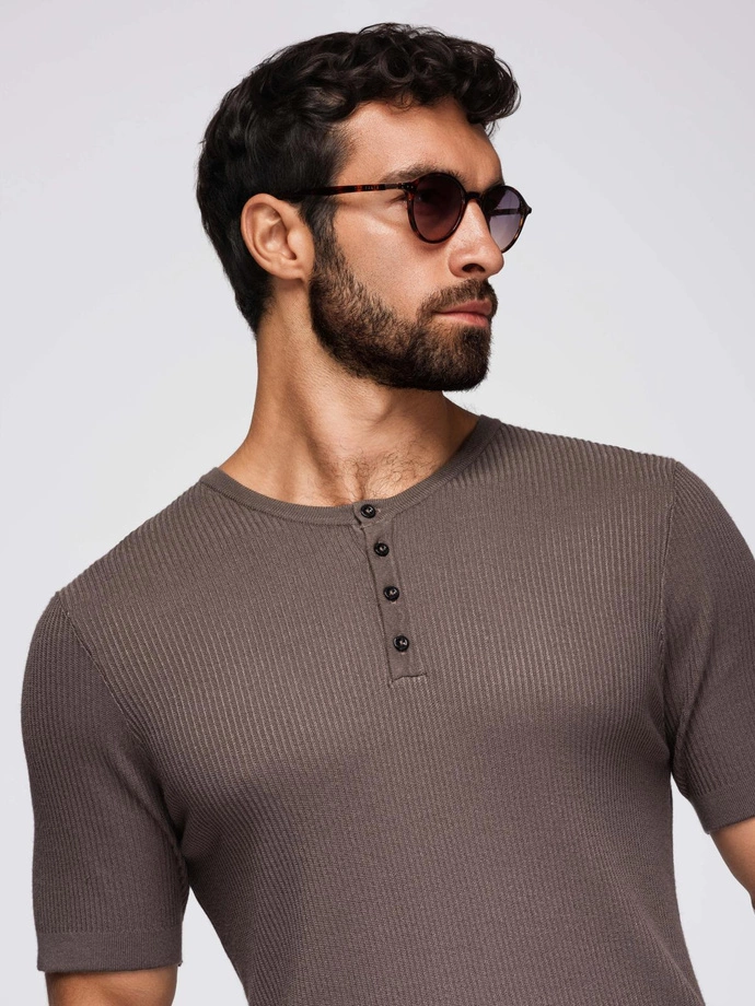 Men's knitted t-shirt with buttons at the neckline - ash V4 OM-TSCT-0254