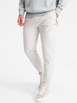 Pantaloni de trening cu talie elastică pentru bărbați cu cusături - alb V4 OM-PASK-0142