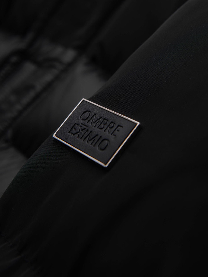 Vyriška dygsniuota striukė su aukšta apykakle ir gobtuvu - juoda V1 OM-JALJ-0266