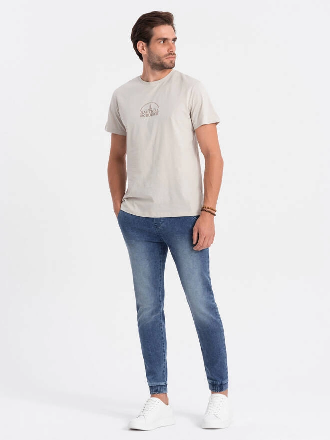 Pantaloni JOGGERY din denim marmorat pentru bărbați - albastru deschis V2 OM-PADJ-0133