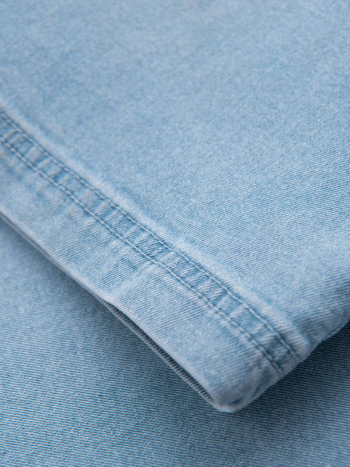 Men's shorts with elastic waistband and wash effect - light blue V1 OM-SRDS-0192