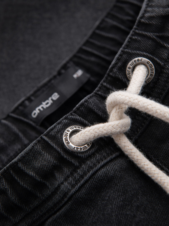 Pánske šortky s elastickým pásom a pracím efektom - čierne V4 OM-SRDS-0192