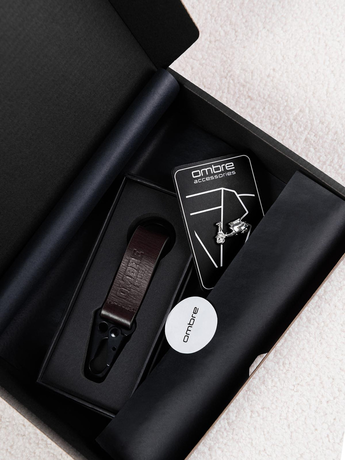 Men's travel style gift set - silver pin and key ring - Z105