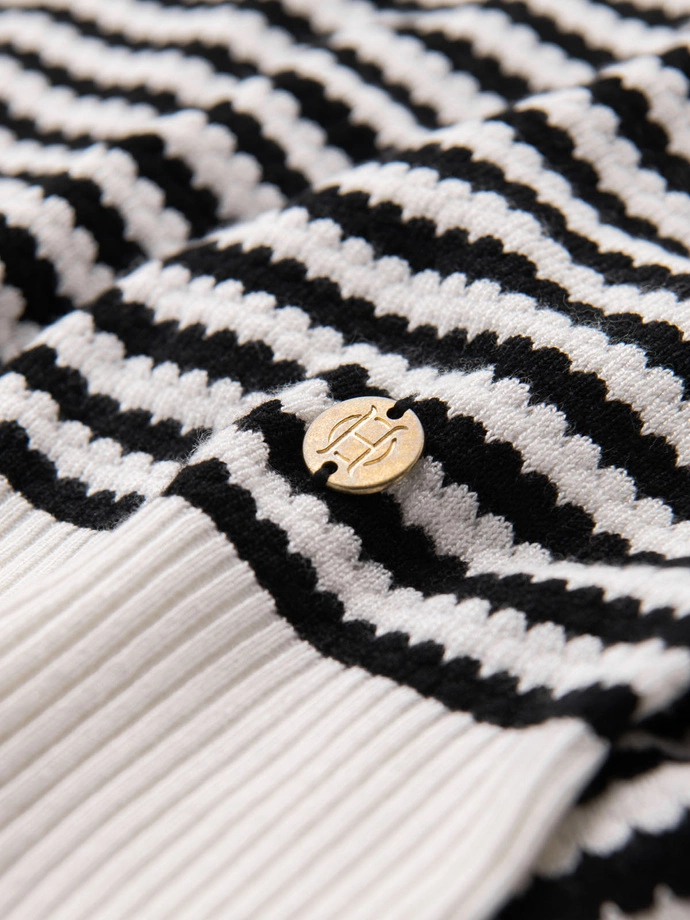 Men's knitted t-shirt with navy stripes and openwork weave - black and white V1 OM-TSCT-0255