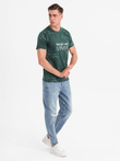 Men's printed t-shirt with round neckline - green V3 OM-TSFP-0187
