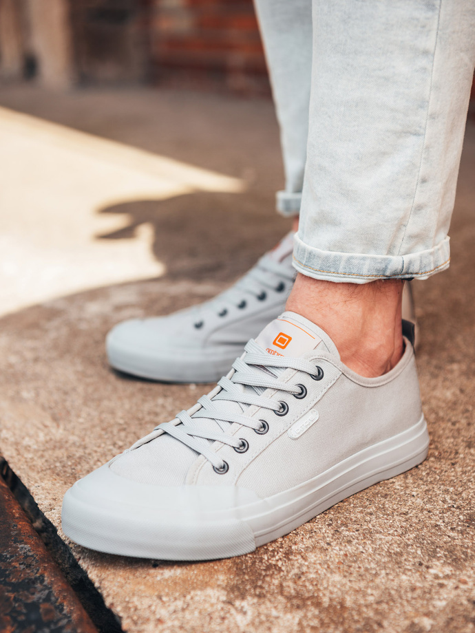 Pánske krátke jednofarebné tenisky - sivé V2 OM-FOSL-0116