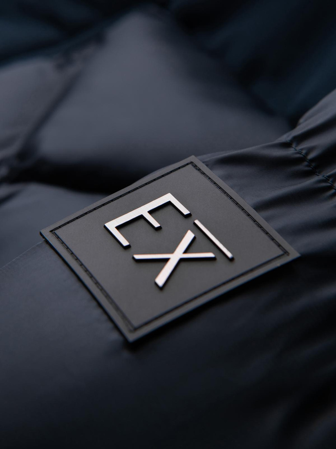 Vyriška striukė su gobtuvu ir geometriniu deimantiniu dygsniavimu - tamsiai mėlyna V2 OM-JAHP-0237