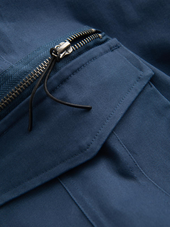 Vyriškos krovininės kelnės STRAIGHT LEG su trikampio formos kišenėmis - tamsiai mėlynos spalvos V4 OM-PACG-0196