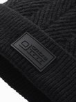 Pánska pletená čiapka s nášivkou - čierna V1 OM-ACWH-0122