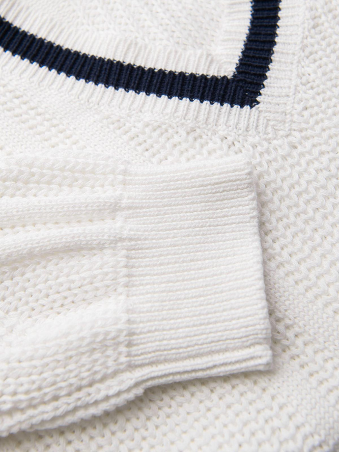 Men's plaid sweater with crew neckline - white V1 OM-SWSW-0151