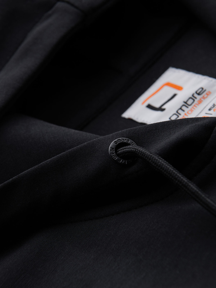 Mikina s kapucí bez zipu ve streetwearovém stylu - černá V3 OM-SSZP-0213