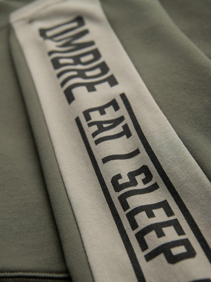 Men's sweatshirt with contrasting stripes and raglan sleeves - olive V1 OM-SSNZ-0200