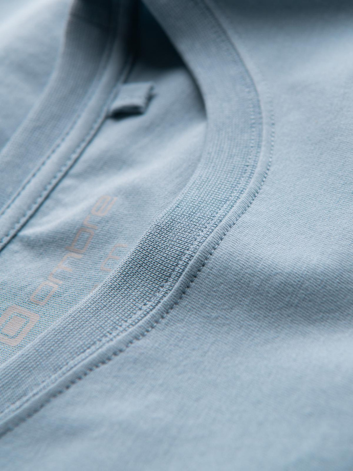 Tricou bărbătesc din bumbac cu imprimare pe piept - albastru deschis V2 OM-TSPT-0167