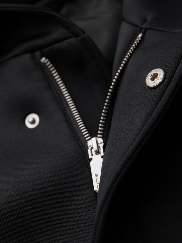 Palton bărbătesc minimalist de lungime medie cu glugă - negru V4 OM-COLC-0144