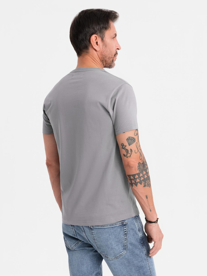 Men's t-shirt with button neckline and suede trim - grey V3 OM-TSCT-0206