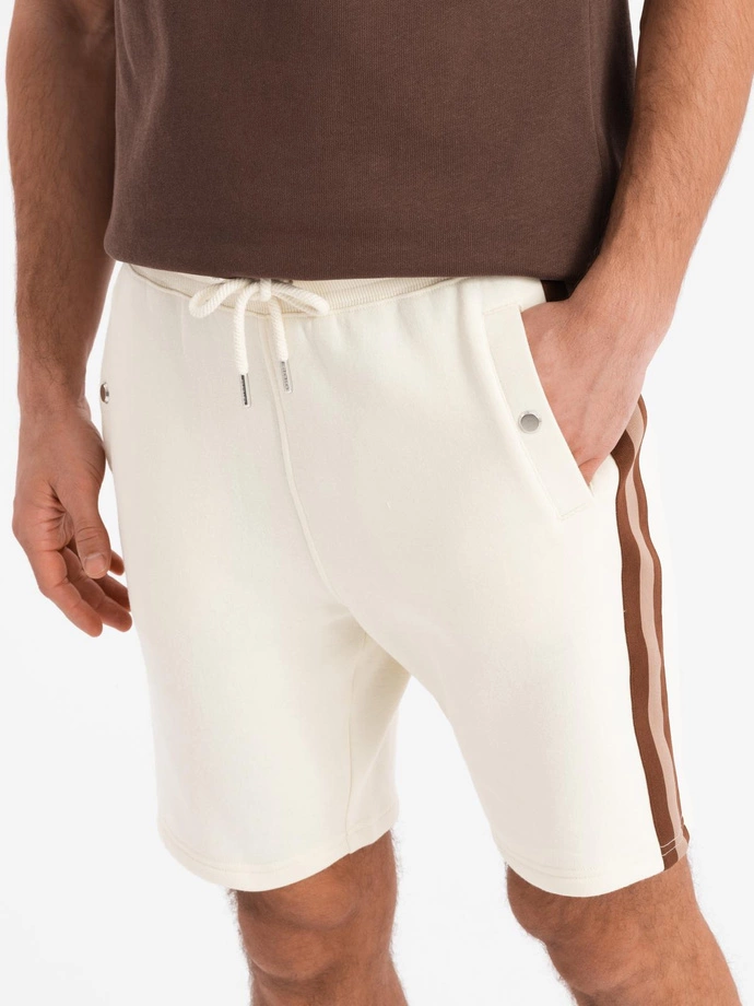 Men's sweat shorts with piping and drawstring waistband - cream V3 OM-SRSK-0156