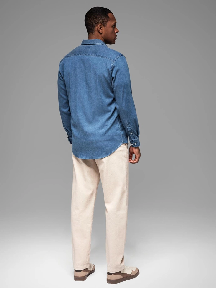 Pánská džínová košile s lyocellem a výšivkou na hrudi - modrá V2 OM-SHDS-0180