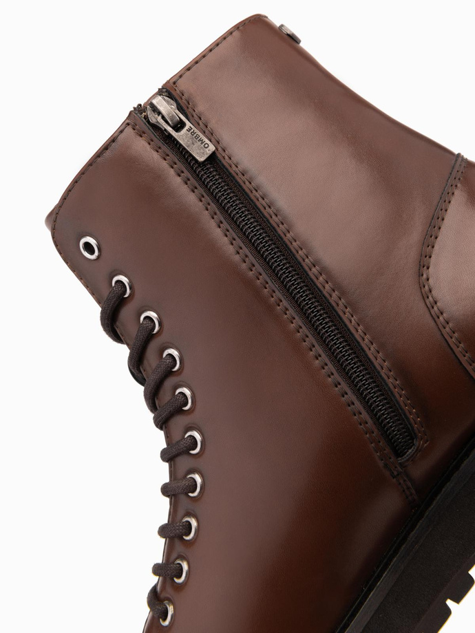 Vyriški bateliai su aukšta pakulne iš blizgios eko odos - tamsiai rudi V2 OM-FOBO-0175