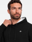 Pánska mikina s kapucňou a vreckom na zips - čierna V4 OM-SSNZ-22FW-006