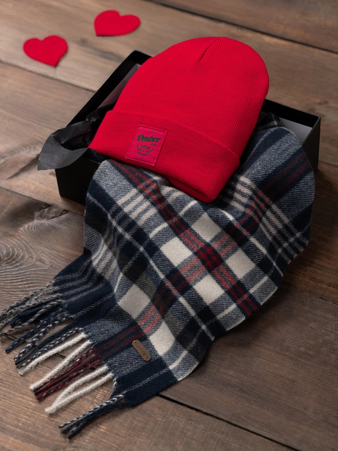 Gift set for him in casual style - red beanie hat + checkered scarf - Z94 