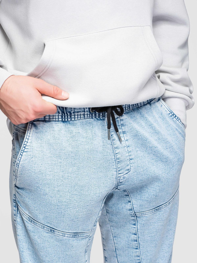 Pánské krátké džínové šortky s ozdobným prošíváním - světle modré V2 OM-SRDS-0135