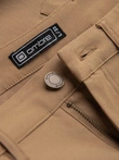 Pantaloni bărbătești REGULAR din stofă cu buzunare cargo - maro deschis V4 OM-PACG-0178