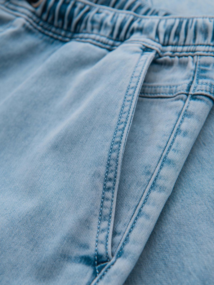 Men's short denim shorts with decorative stitching - light blue V2 OM-SRDS-0135