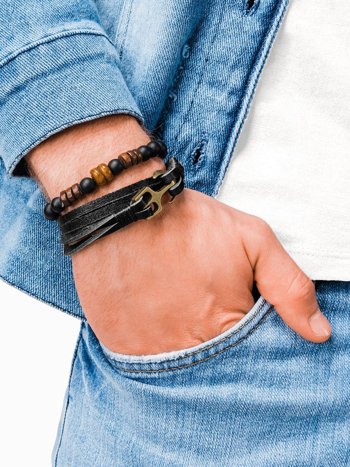 Men's bracelet on the strap - black A205