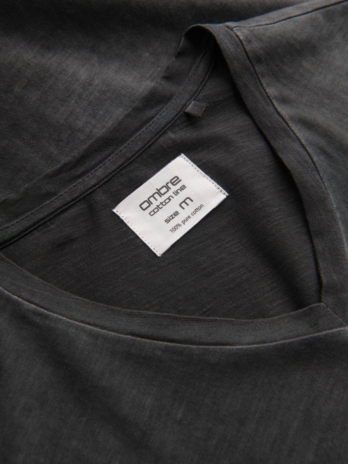 Tricou bărbătesc cu guler în V cu buzunar - negru V6 OM-TSCT-22SS-002