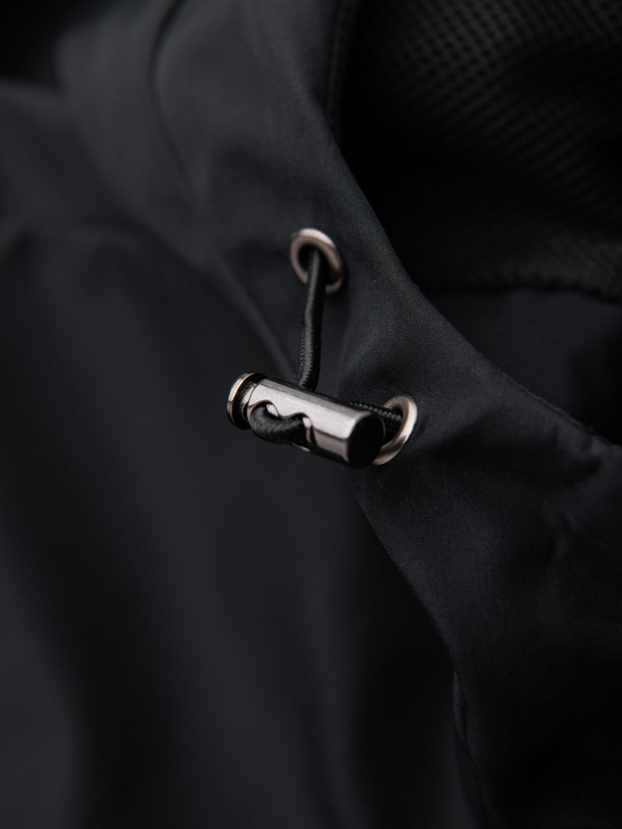 Pánska ľahká bunda so sieťovanou podšívkou a kapucňou - čierna V4 OM-JANP-0149