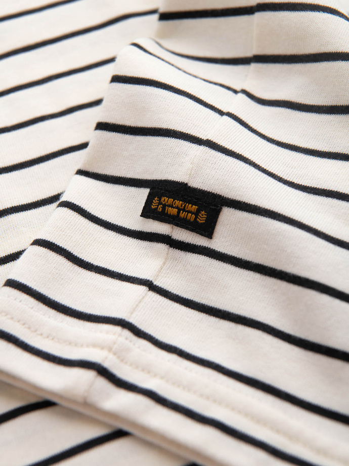 Men's striped t-shirt with patch by Ombre Design - cream and black V1 OM-TSCT-0183