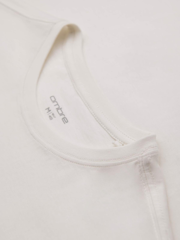 Tricou pentru bărbați cu broderie pe piept - alb V2 OM-TSPT-0248